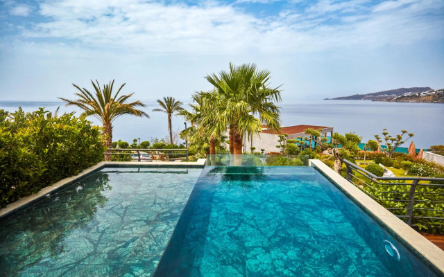 Root Redrock Yalıkavak - Bodrum