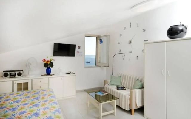 Mamma Rosanna 2 - Studio flat in Amalfi with terrace