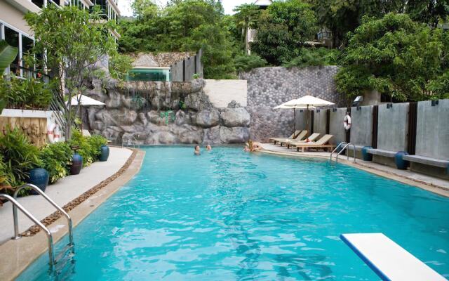 Baan Karon View