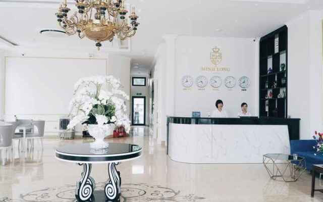 Minh Long Hotel