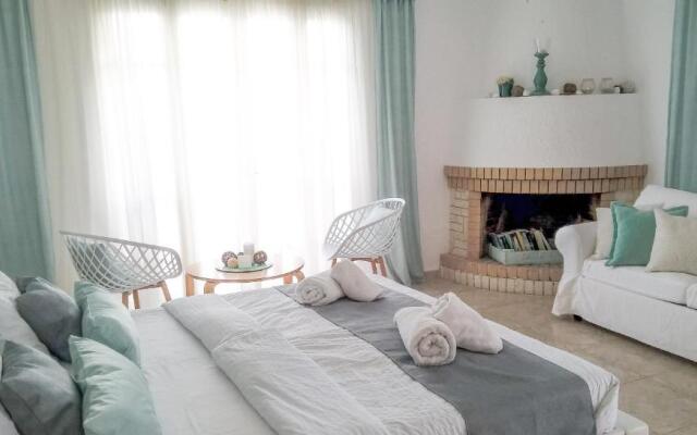 Le Grand Bleu Studios & Apartments