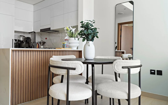 Silkhaus Binghatti Venus