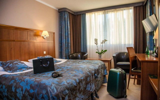 Farmona Hotel Business & Spa