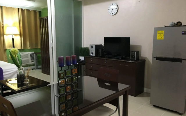 Manila Condo Home at Robinsons Place Residences