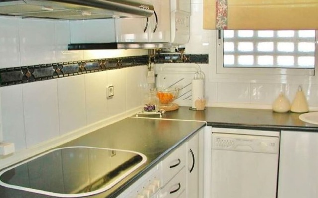 Cozy Apartment in Sant Vicenç de Montalt With Swimming Pool