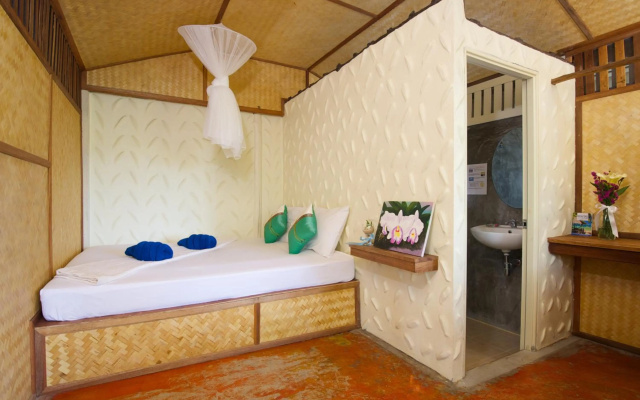 Bubble Bungalow – Guest Rooms – Koh Tao