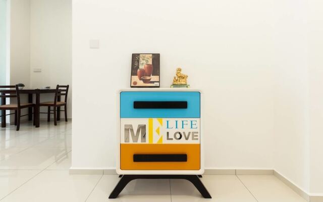 Modern & Cozy 2BR in Bukit Bintang