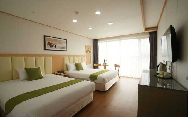 Shinshin Hotel Jeju City