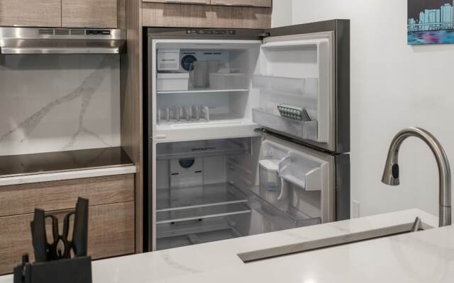 Lauderdale 1 Bedroom Lux by Opus