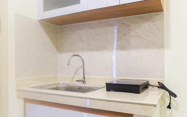 Comfort 1Br At Meikarta Apartment