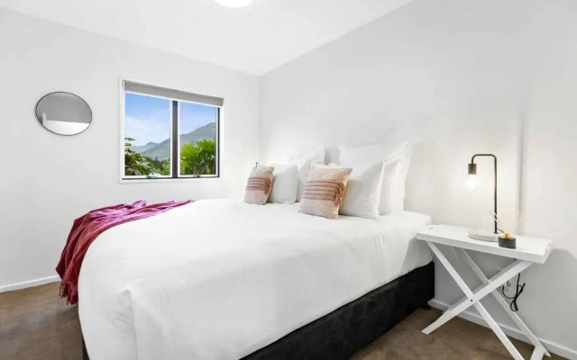 Tahuna Lakeside - 3 min walk to town