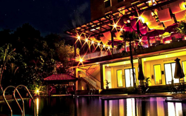 Padjadjaran Suites Resort & Convention