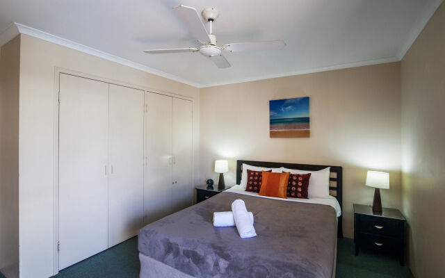 Pelican Beach Resort