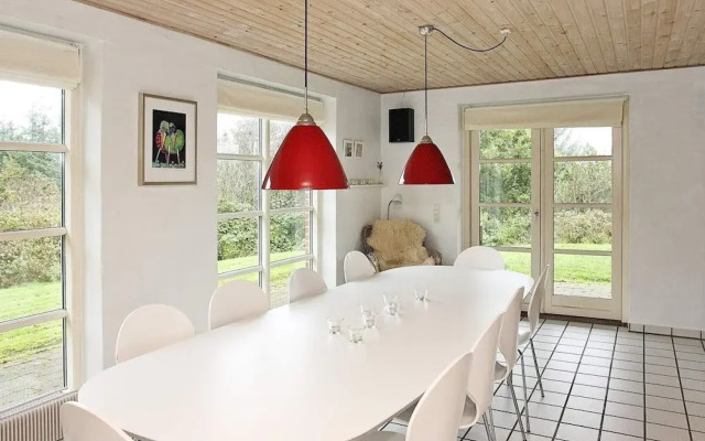 10 Person Holiday Home in Fur-by Traum