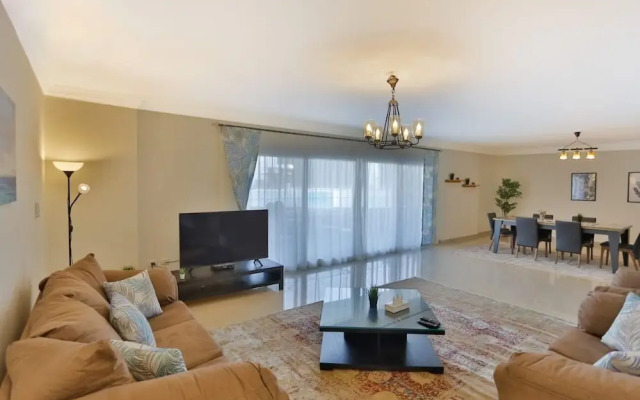 Parkside boutique 3 bedroom apartment