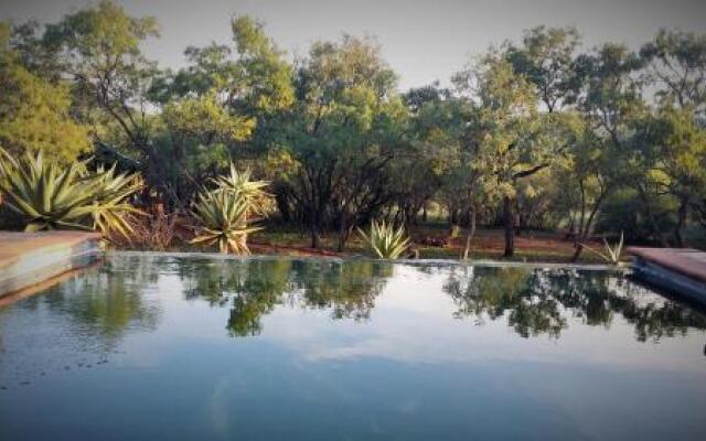 African Elegance Tented Lodge