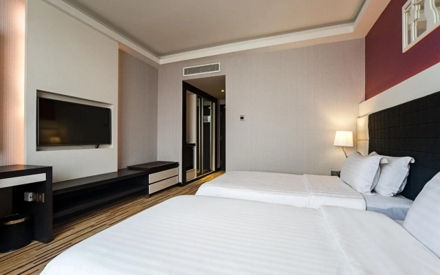 Promenade Hotel Kota Kinabalu