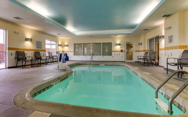 Fairfield Inn & Suites Hutchinson