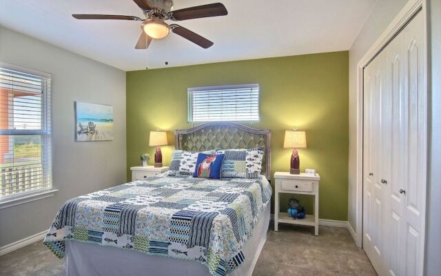 Seabbatical - 3 Br Home