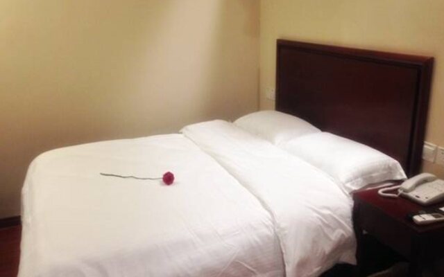 GreenTree Inn AnHui FuYang YingShang ZhongShan Road Express Hotel