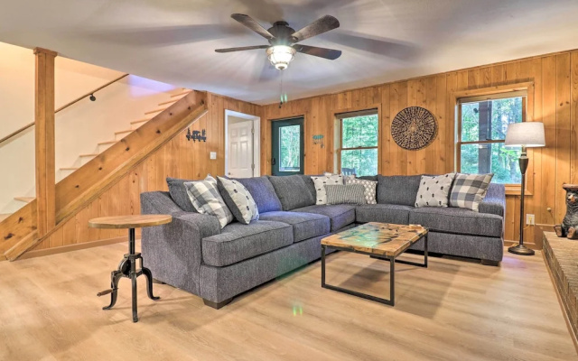 Game Room + Fire Pit: Weaverville Family Home!