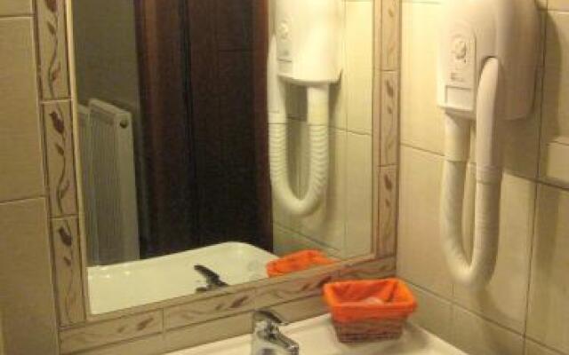 Filoxenia Hotel