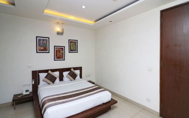 OYO 15503 Corporate House