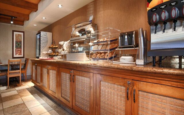 Best Western Chula Vista/Otay Valley Hotel