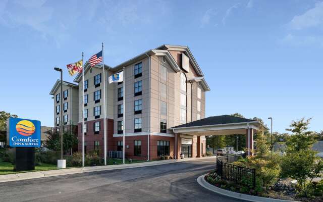Comfort Inn & Suites