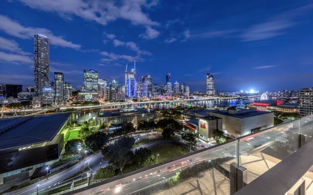 Airhome Southbank Riverside Tower