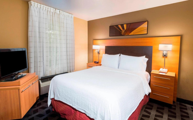 Towneplace Suites By Marriott Kennesaw