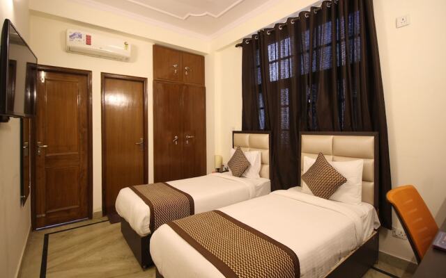 Cosy Tree Rooms by OYO Rooms