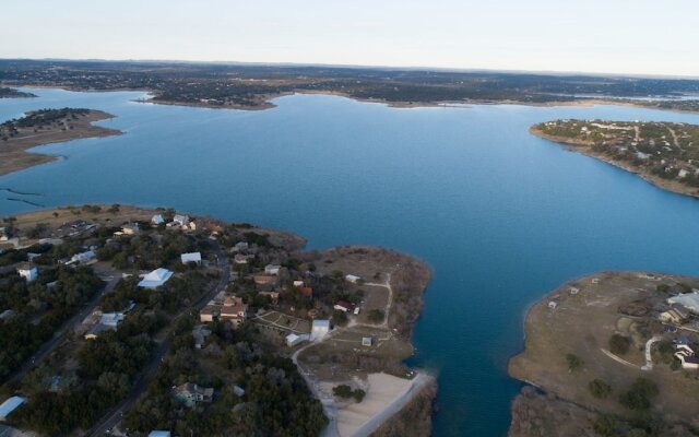 Texas Rose Lodge by RedAwning