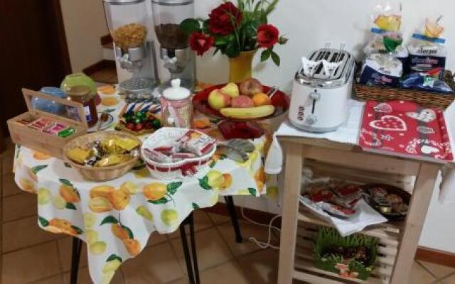 A Due Passi Dal Mare B&B