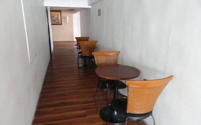 Starmark Hotel