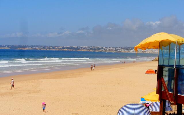 Praia by Check-in Portugal