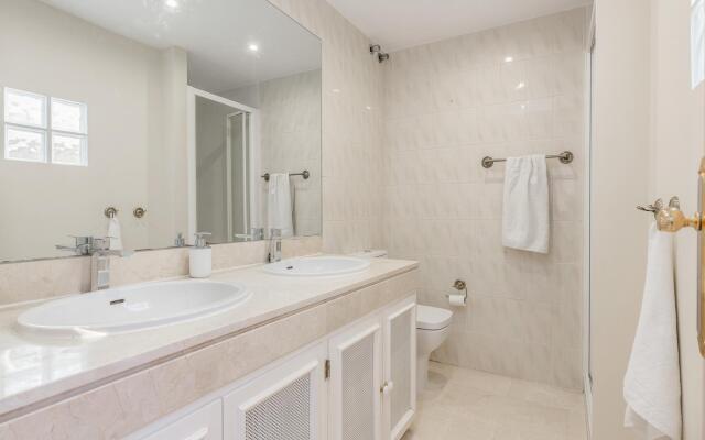 Penthouse with amazing views of the golf valley