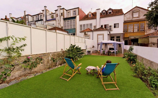 Álvares Cabral Guest House