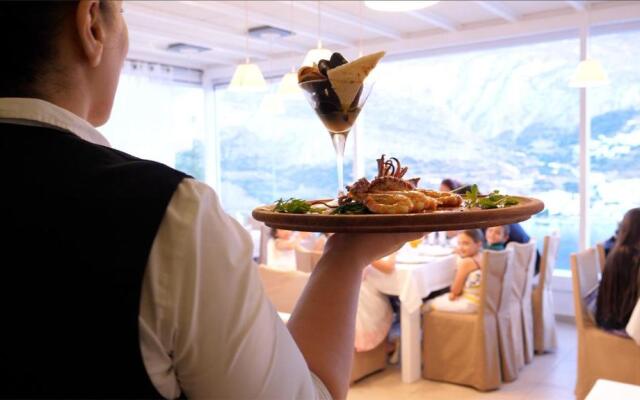 Aegialis Hotel & Spa