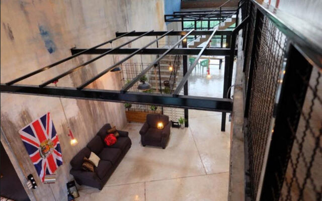 Manonnee Hotel
