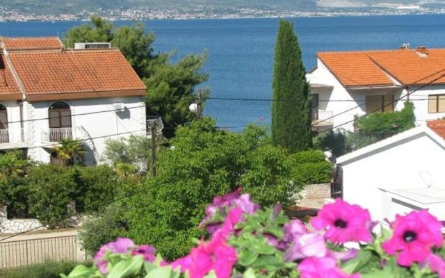 Mihovilovic - 50 m From Beach - A3