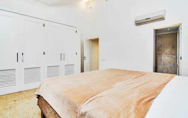 Luxury Penthouse Hispaniola Beach
