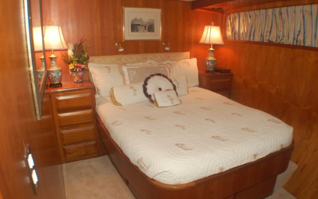 Luxury 3 level traditional Yacht