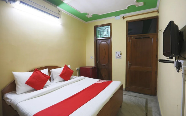 Singh Hotel by OYO Rooms