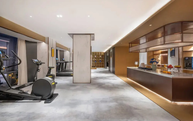 voco Hefei Binhu by IHG