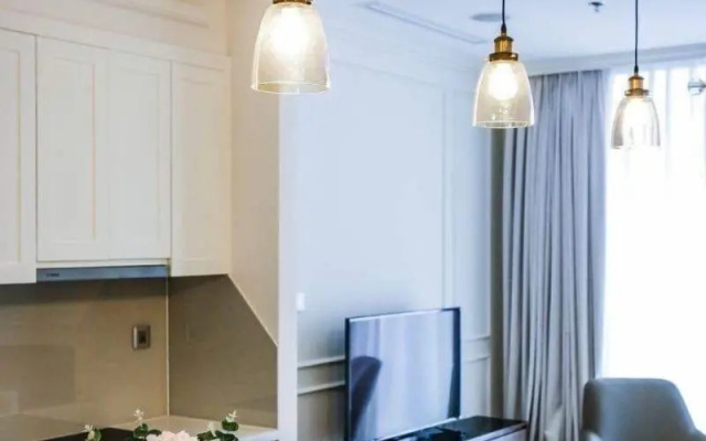 Vinhome Golden River Apartment - M'Homme