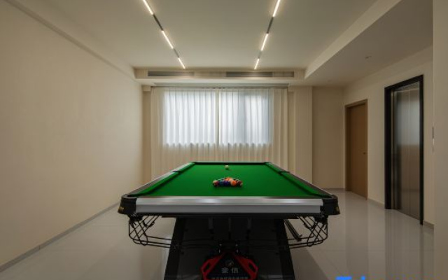Shanlince Selins · Mountain Retreat Private Hot Spring Boutique Stay – Entertainment – Huzhou