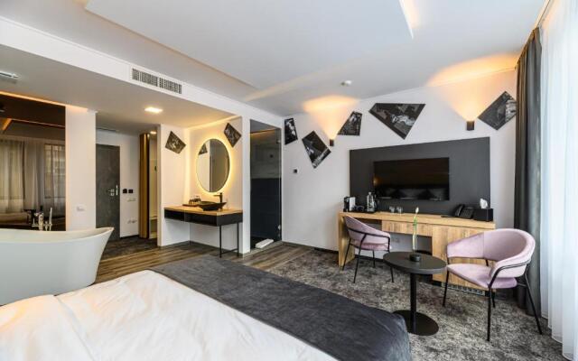 B The Hotel