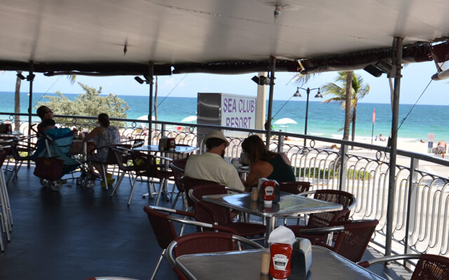 Sea Club Resort