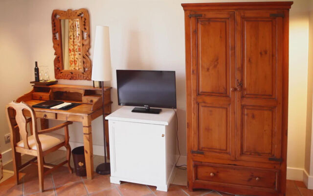 Hotel Les Rotes